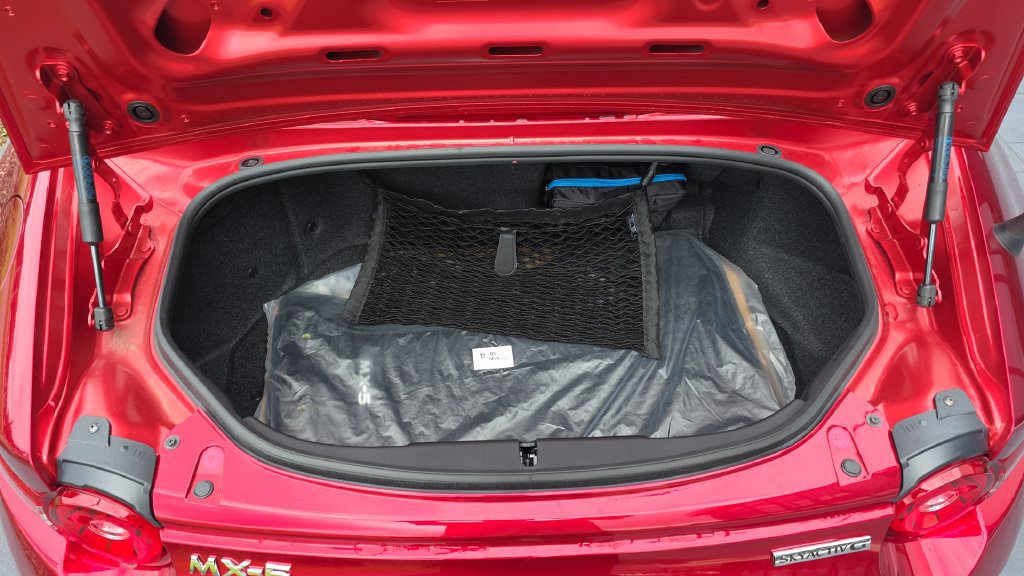 New 2026 MAZDA MX-5 Miata Sport RWD image 9