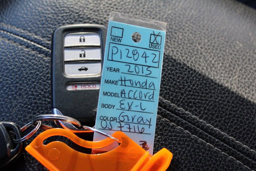 Used 2015 Honda Accord EX-L image 32