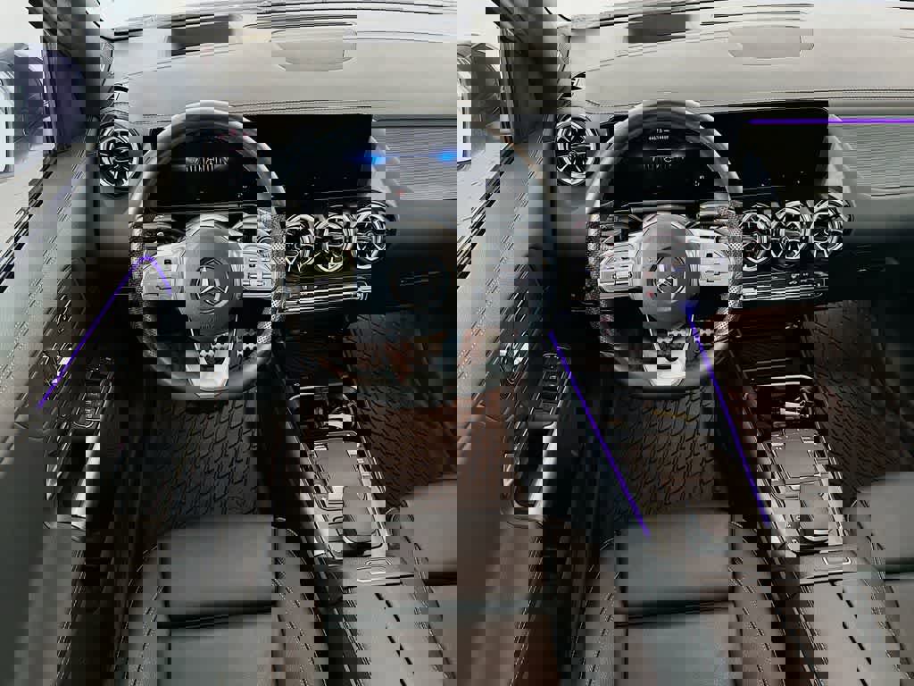 Used 2023 Mercedes-Benz GLA 35 AMG 4MATIC image 10