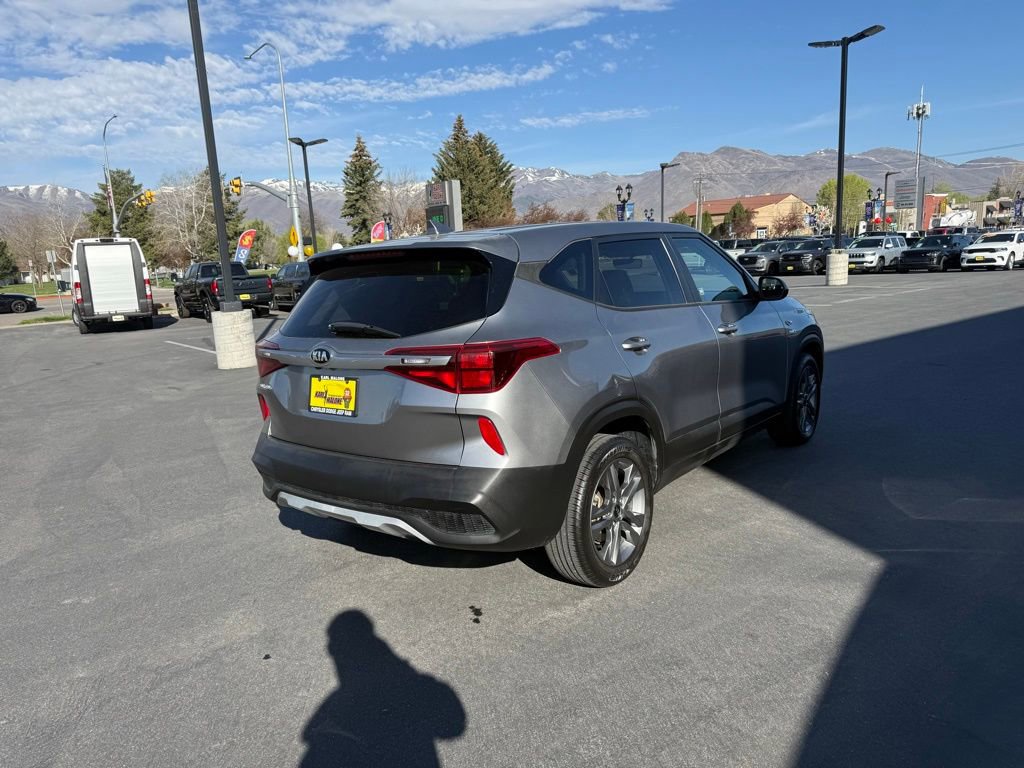 Used 2021 Kia Seltos LX image 4