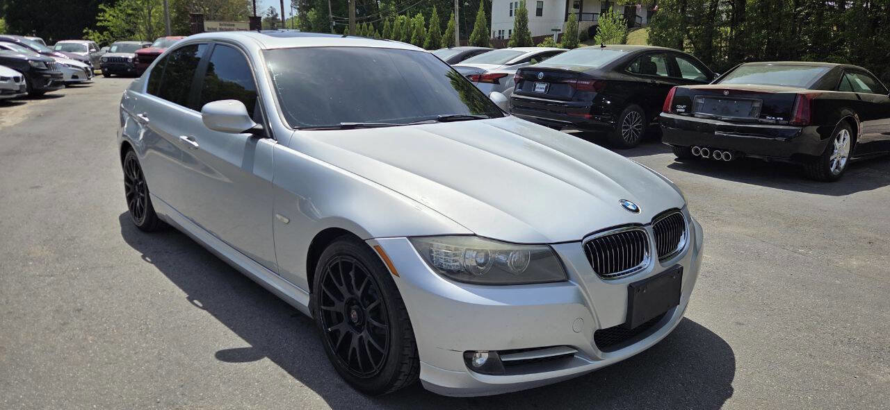 Used 2011 BMW 335i Sedan RWD image 3