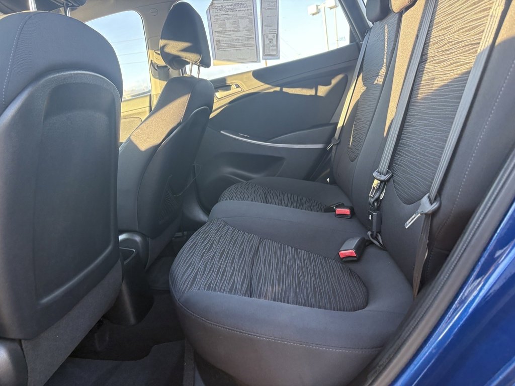 Used 2016 Hyundai Accent SE image 30