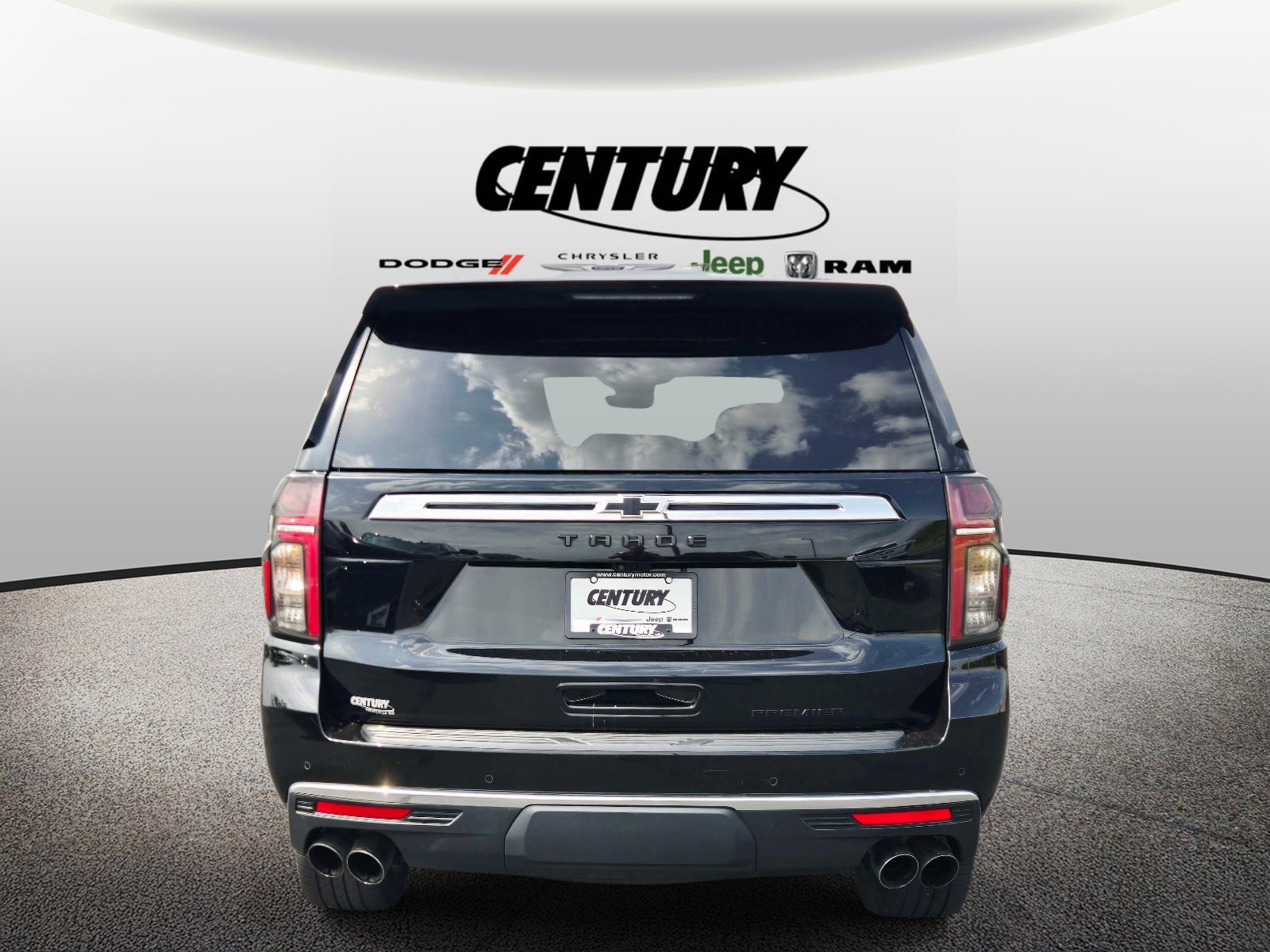 Used 2023 Chevrolet Tahoe Premier w/ Premium Package 2 image 5