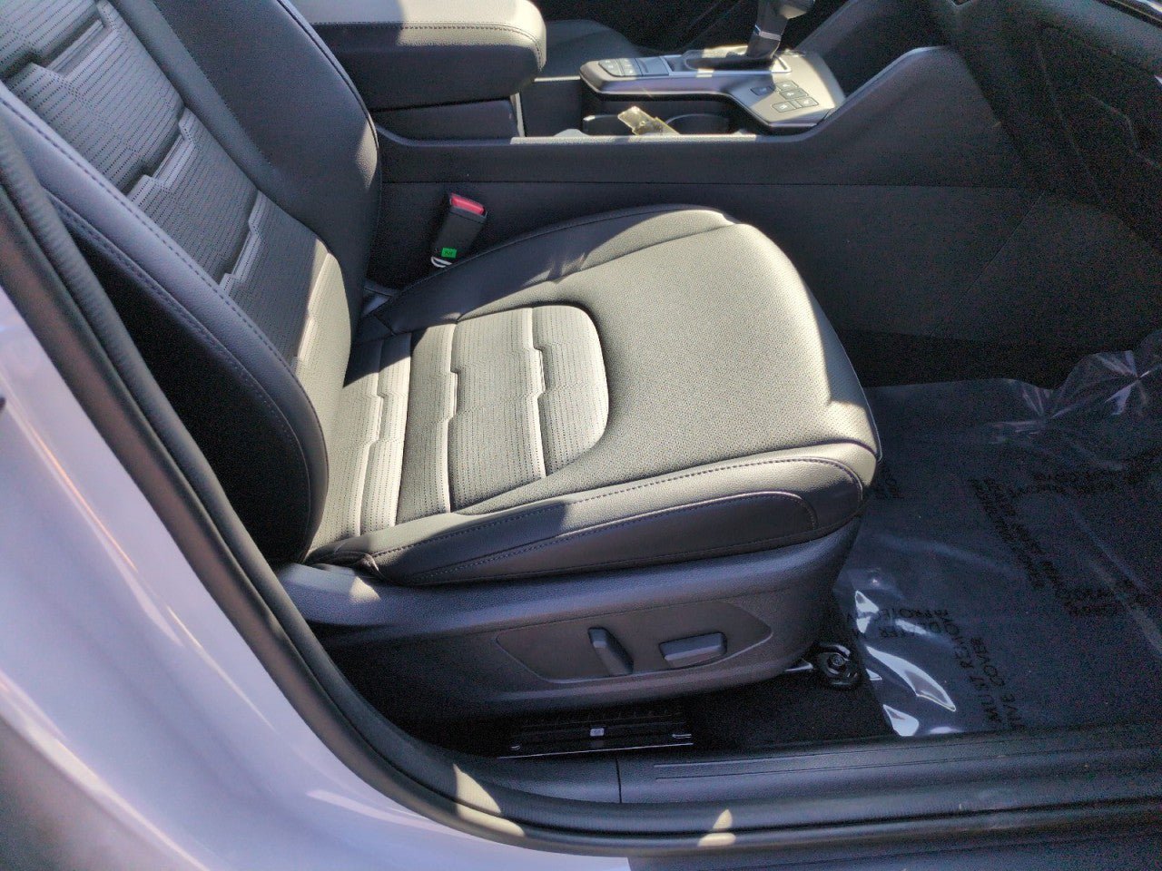 New 2026 Kia Sportage SX FWD image 34