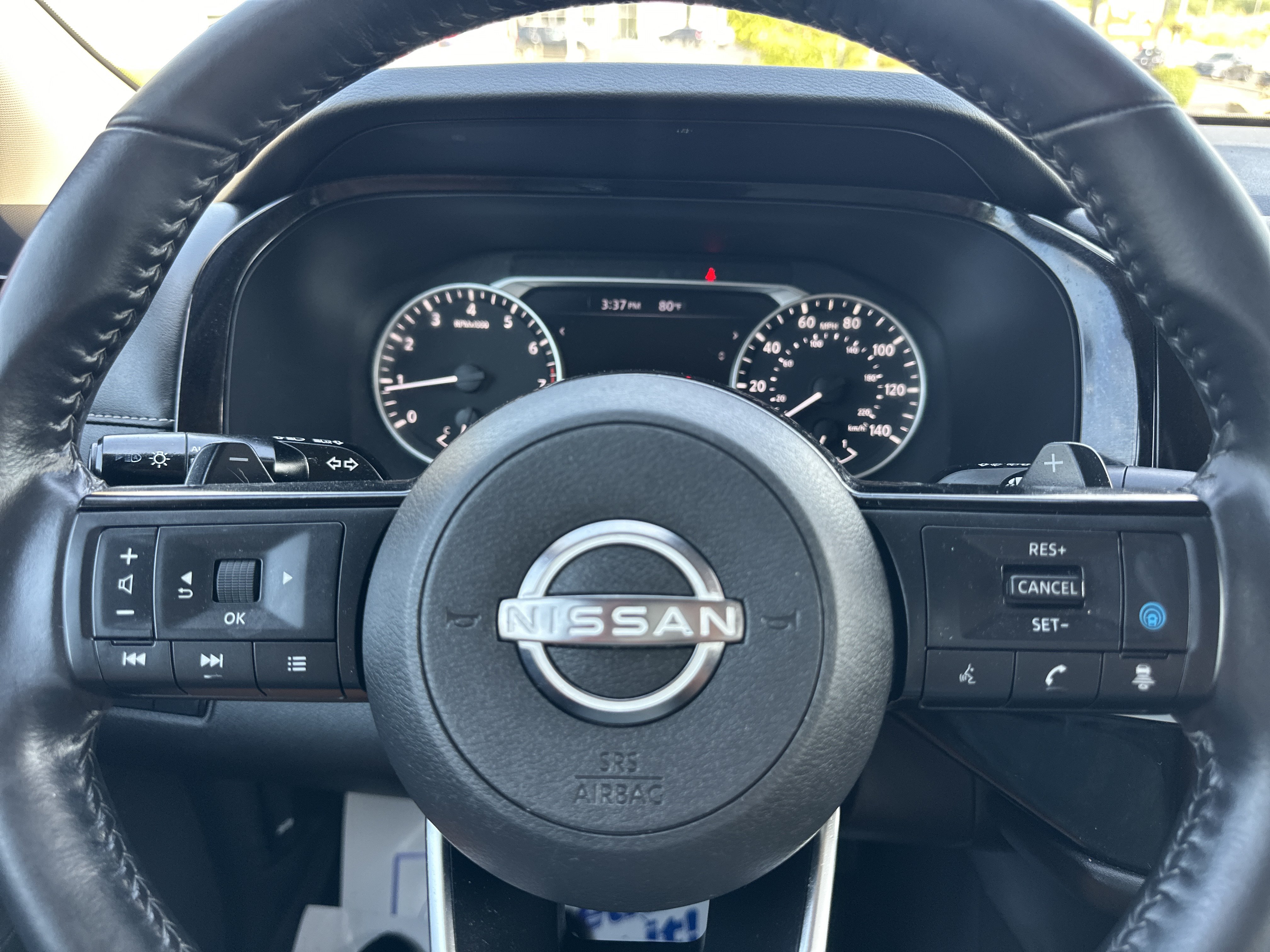 Used 2023 Nissan Pathfinder SV AWD/4WD image 11