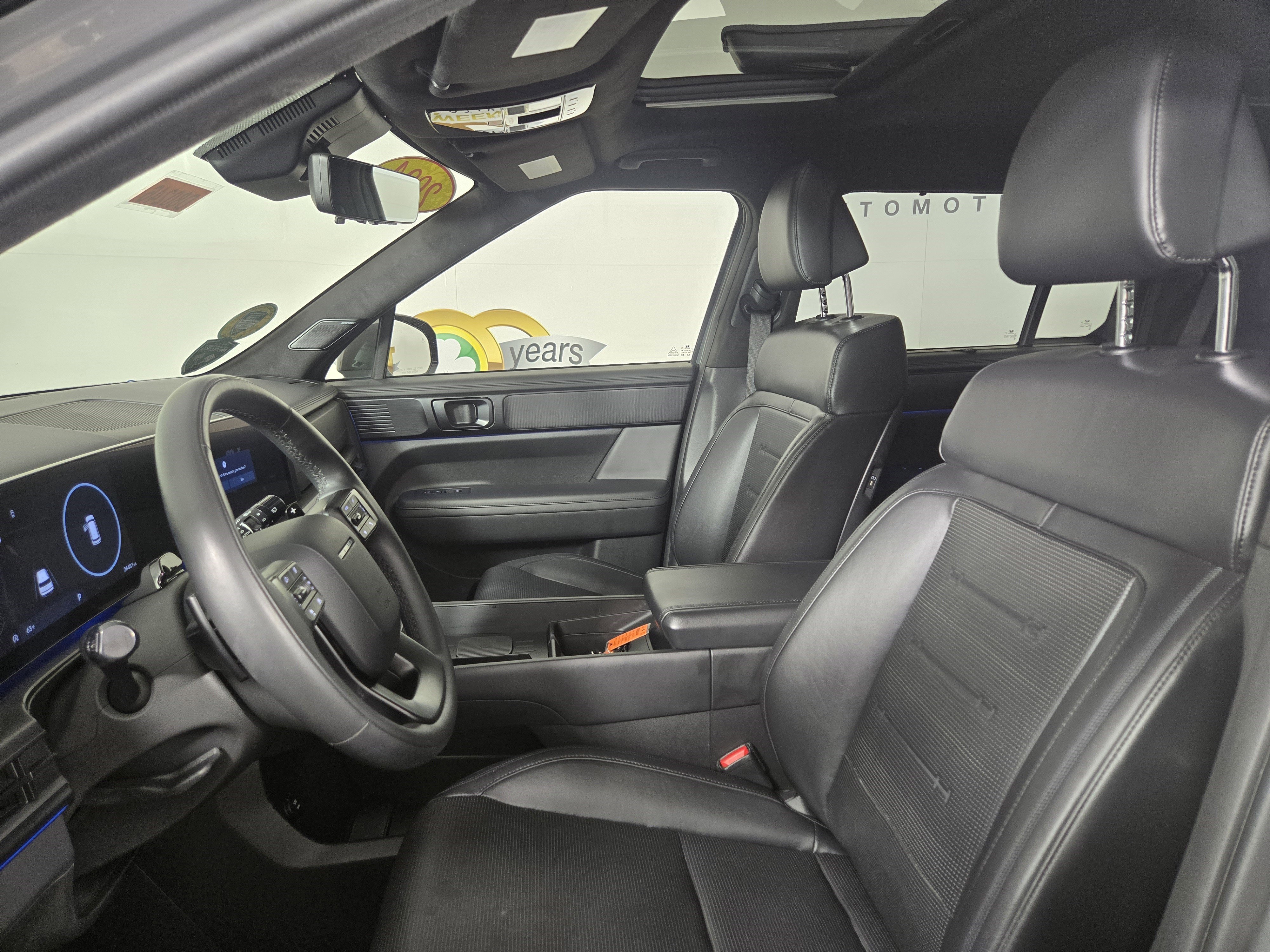 Used 2024 Hyundai Santa Fe Calligraphy image 11