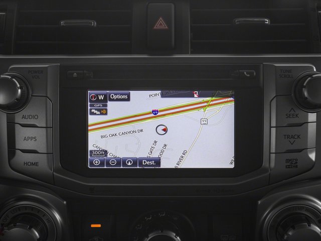 Used 2017 Toyota 4Runner SR5 AWD/4WD image 24