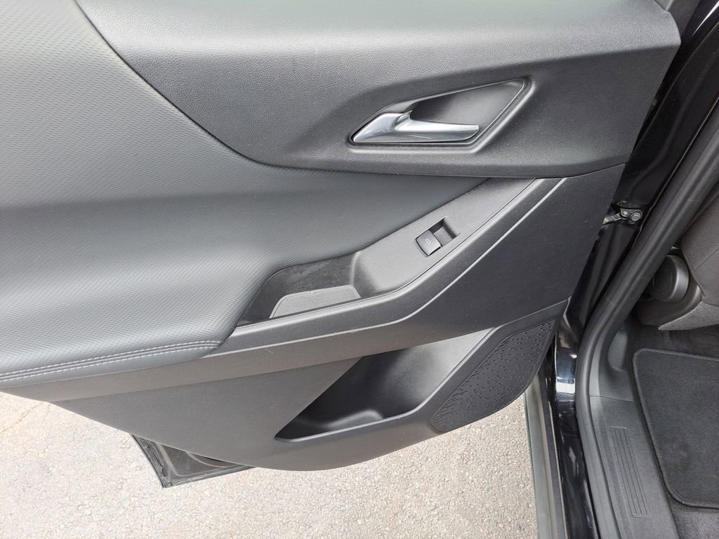 Certified 2025 Chevrolet Equinox LT FWD image 16