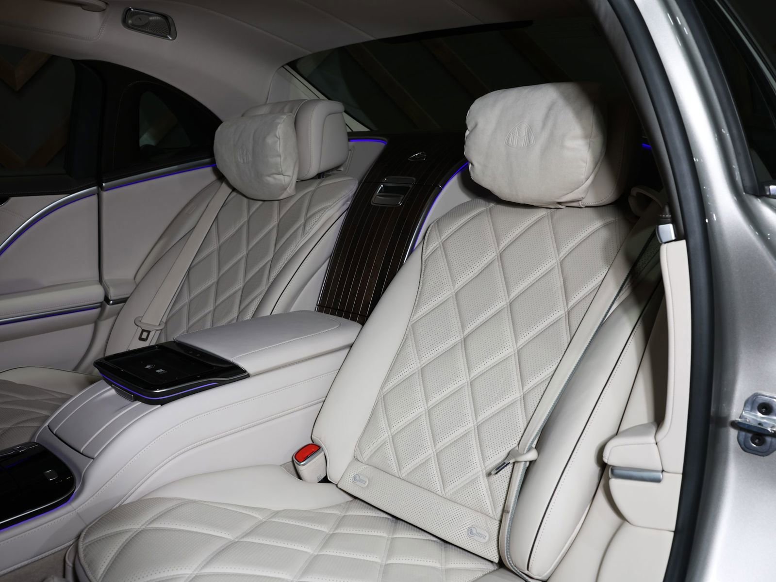 Used 2024 Mercedes-Benz Maybach S 580 4MATIC image 63