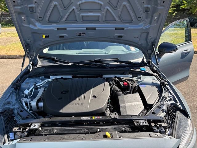 Used 2024 Volvo S60 B5 Core AWD/4WD image 24