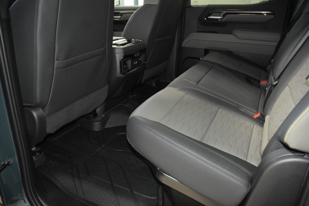 New 2026 Chevrolet Silverado 1500 ZR2 image 47