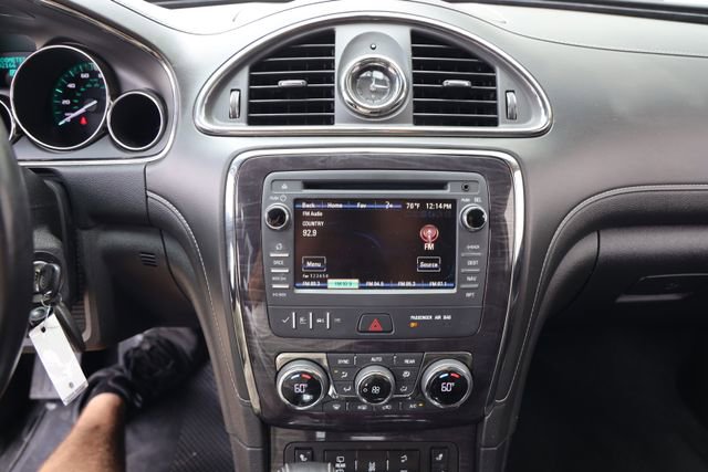 Used 2017 Buick Enclave Leather image 19