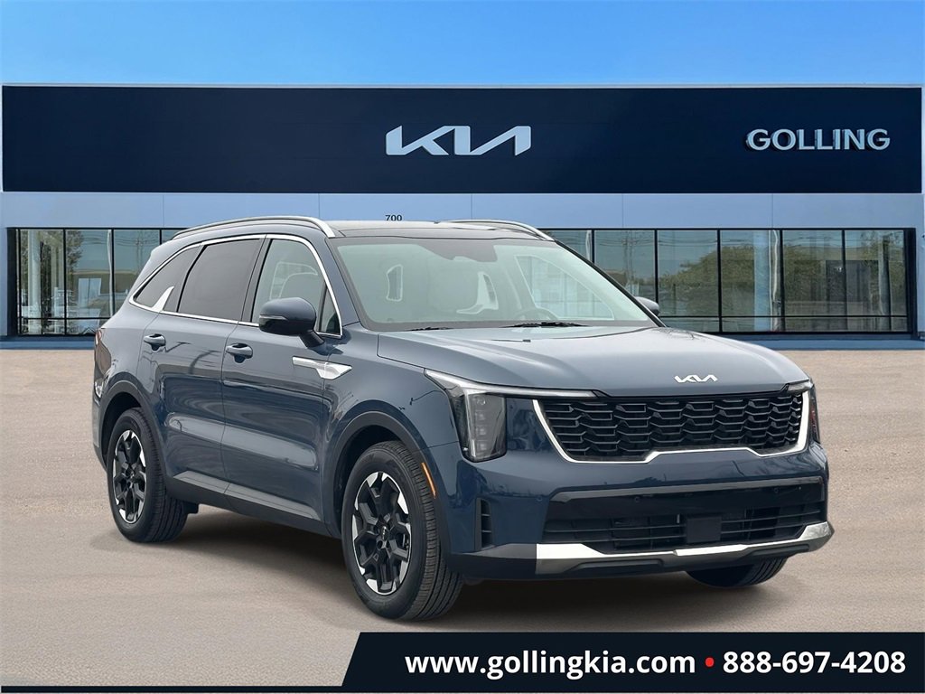 Certified 2024 Kia Sorento S w/ Panoramic Sunroof Package