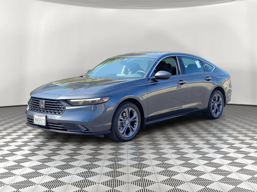 Certified 2023 Honda Accord EX image 3