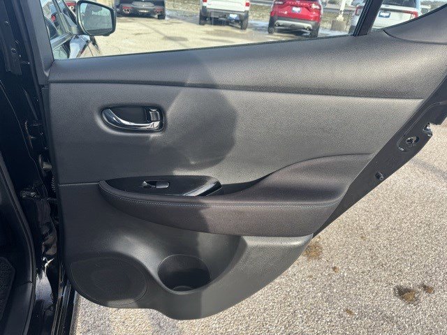 Used 2020 Nissan Leaf SV w/ SV Technology Package image 29