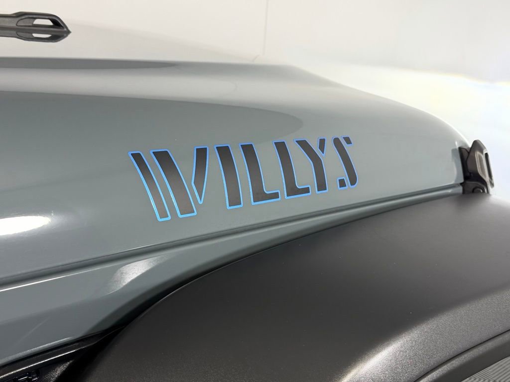 Used 2025 Jeep Wrangler Willys 4xe image 15