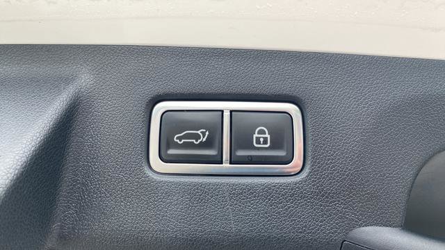 Used 2021 Kia Sorento EX FWD image 29