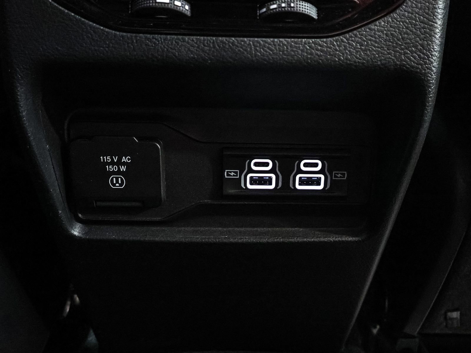 Used 2024 Jeep Grand Cherokee Laredo X w/ Luxury Tech Group I image 25