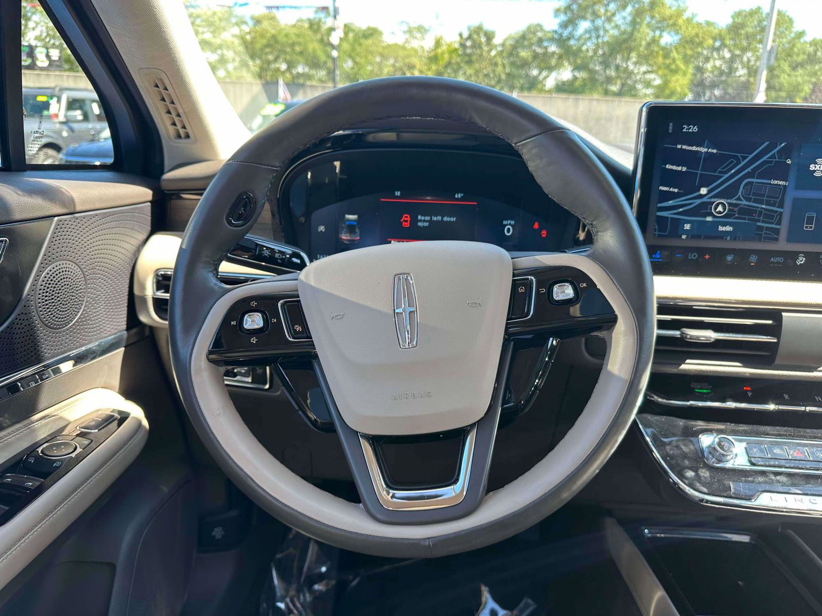 Used 2023 Lincoln Corsair Reserve w/ Equipment Group 201A image 13