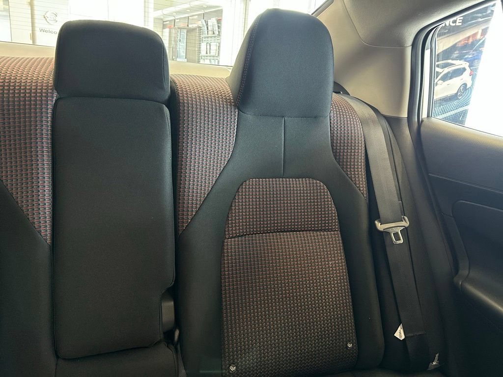 New 2026 Nissan Sentra SR w/ Floor Mat Package FWD image 15