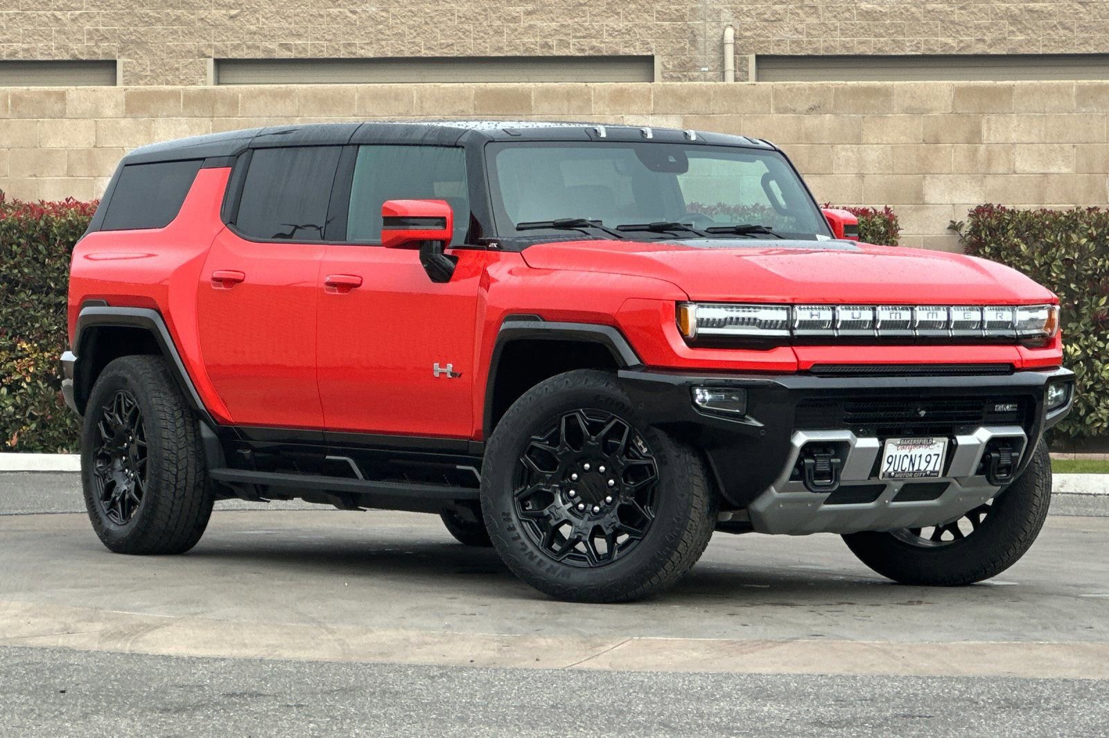 Certified 2025 GMC Hummer EV 2X video 2