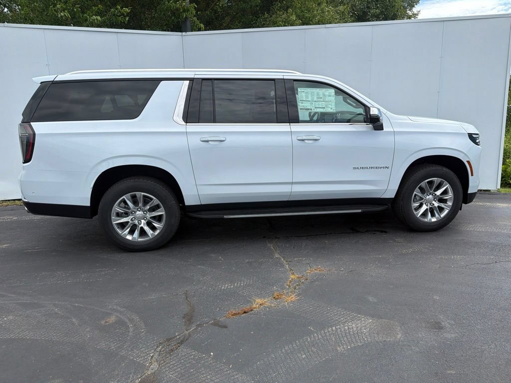 New 2026 Chevrolet Suburban Premier AWD/4WD image 3