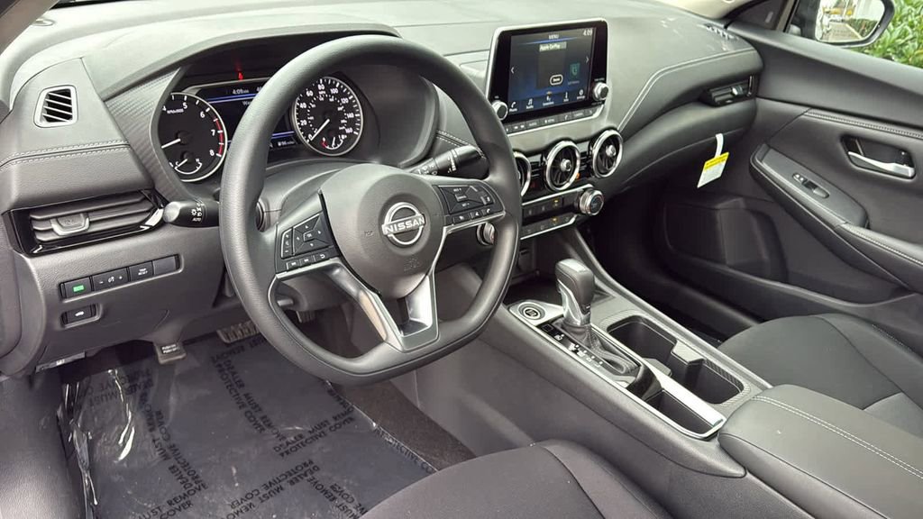Certified 2025 Nissan Sentra SV FWD image 14