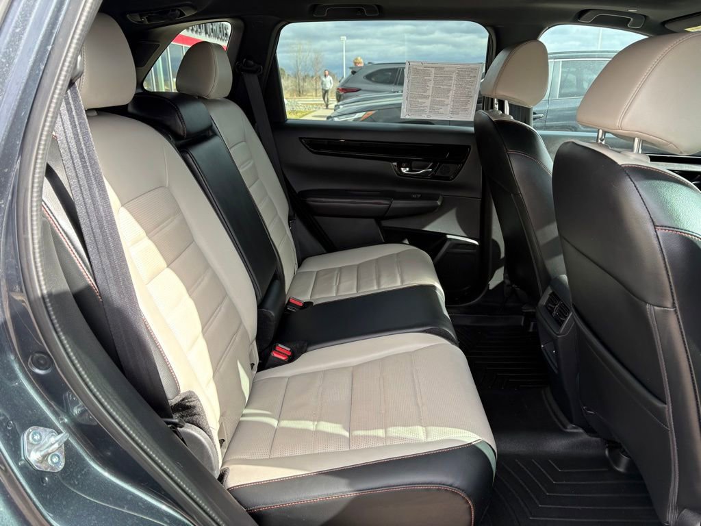 Used 2025 Honda CR-V Sport Touring image 15