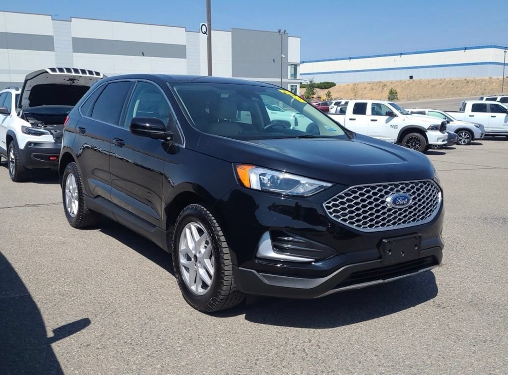Used 2024 Ford Edge SEL AWD/4WD image 2