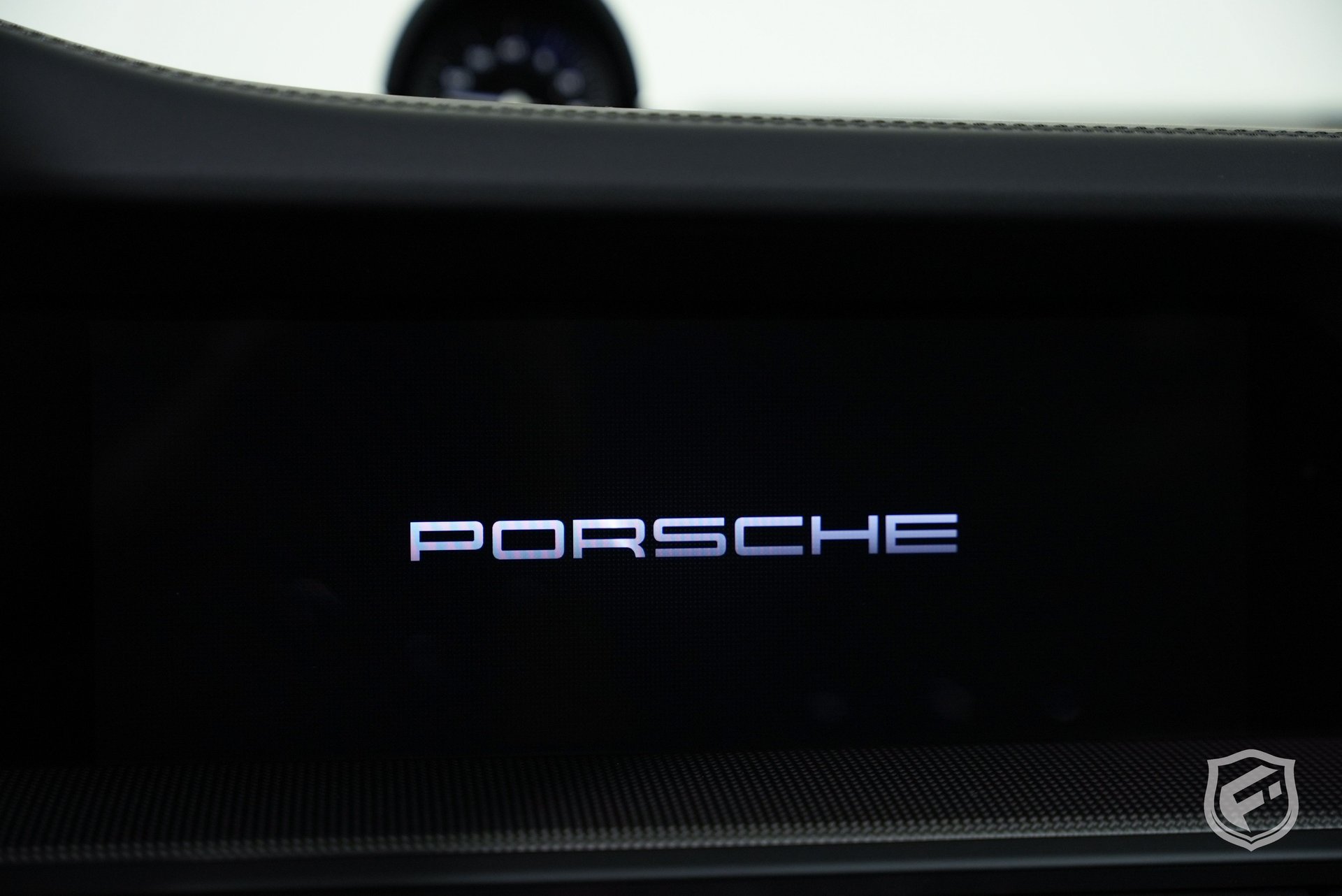 Used 2025 Porsche 911 Carrera RWD image 31