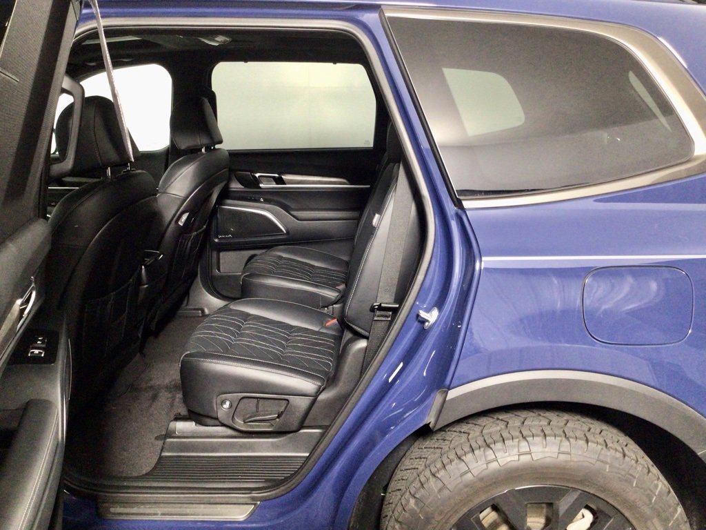 Used 2024 Kia Telluride SX Prestige X-Pro image 32
