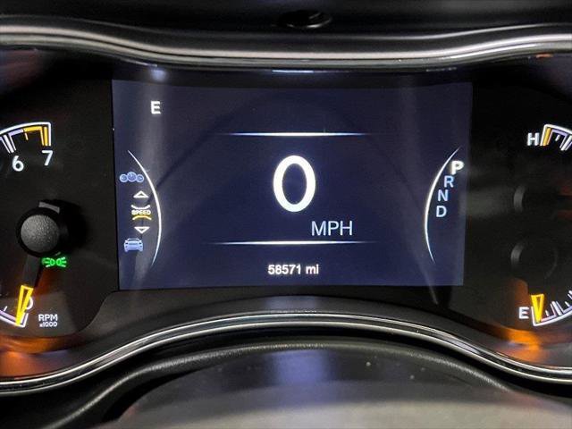 Certified 2020 Jeep Grand Cherokee Laredo image 32