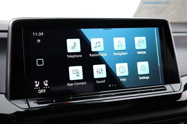 New 2026 Volkswagen Atlas Cross Sport SEL image 14