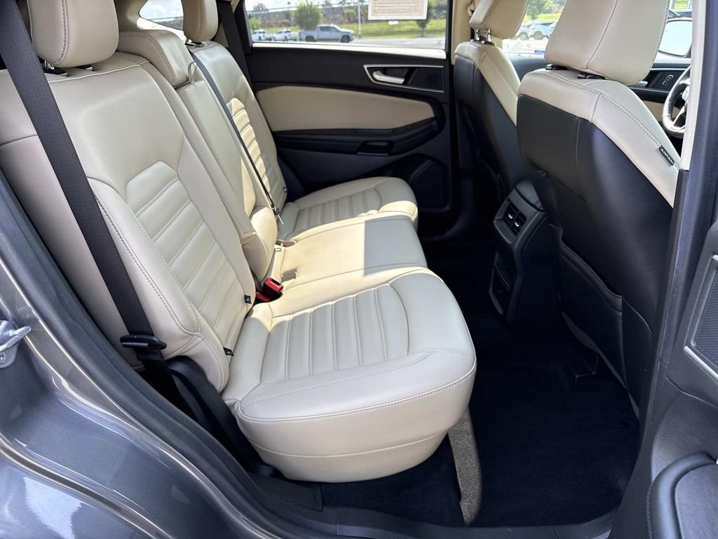 Used 2023 Ford Edge SEL AWD/4WD image 21