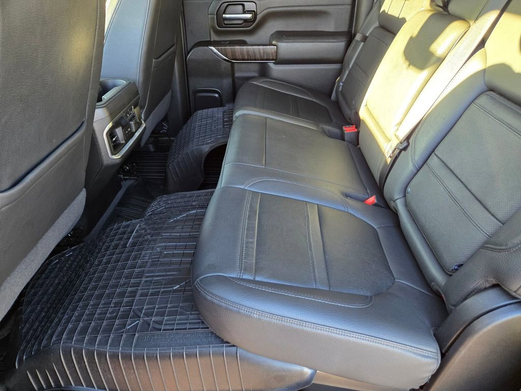 Used 2021 GMC Sierra 2500 Denali w/ Denali Ultimate Package image 11