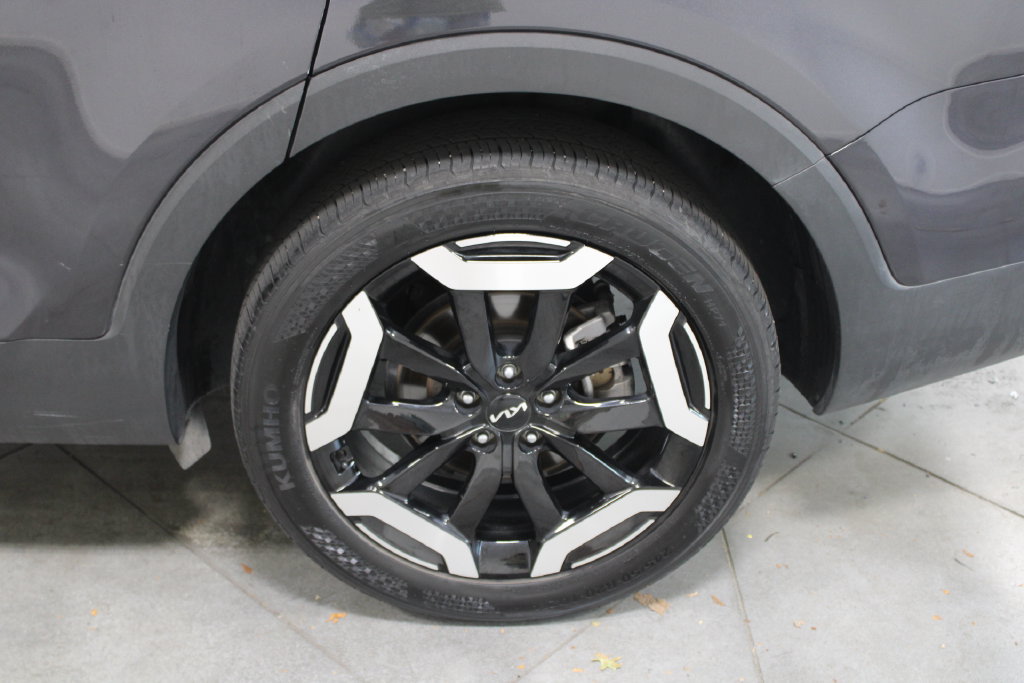 Used 2025 Kia Telluride S FWD image 53