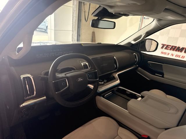 New 2027 Ford Expedition Platinum w/ Platinum Ultimate Package AWD/4WD image 13