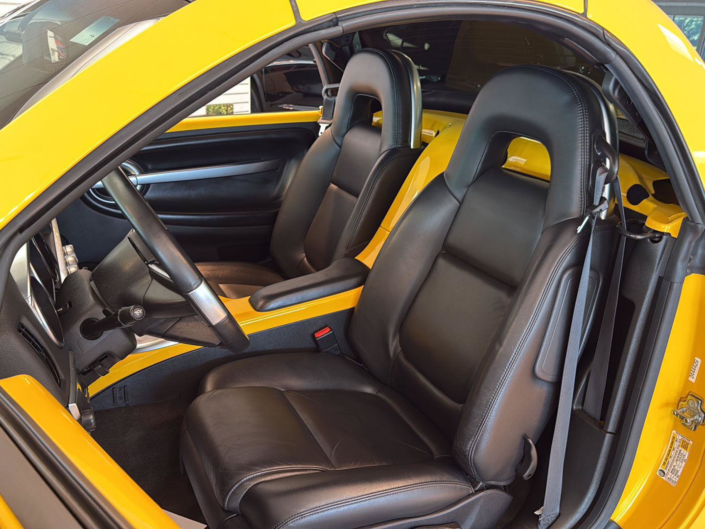 Used 2006 Chevrolet SSR w/ Preferred Equipment Group RWD image 14