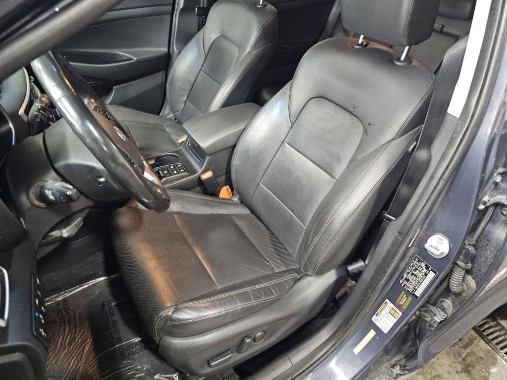 Used 2019 Hyundai Tucson Limited w/ Cargo Package image 6