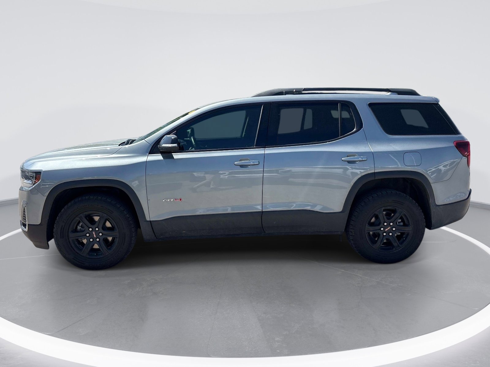 Used 2023 GMC Acadia AT4 w/ Technology Package image 5