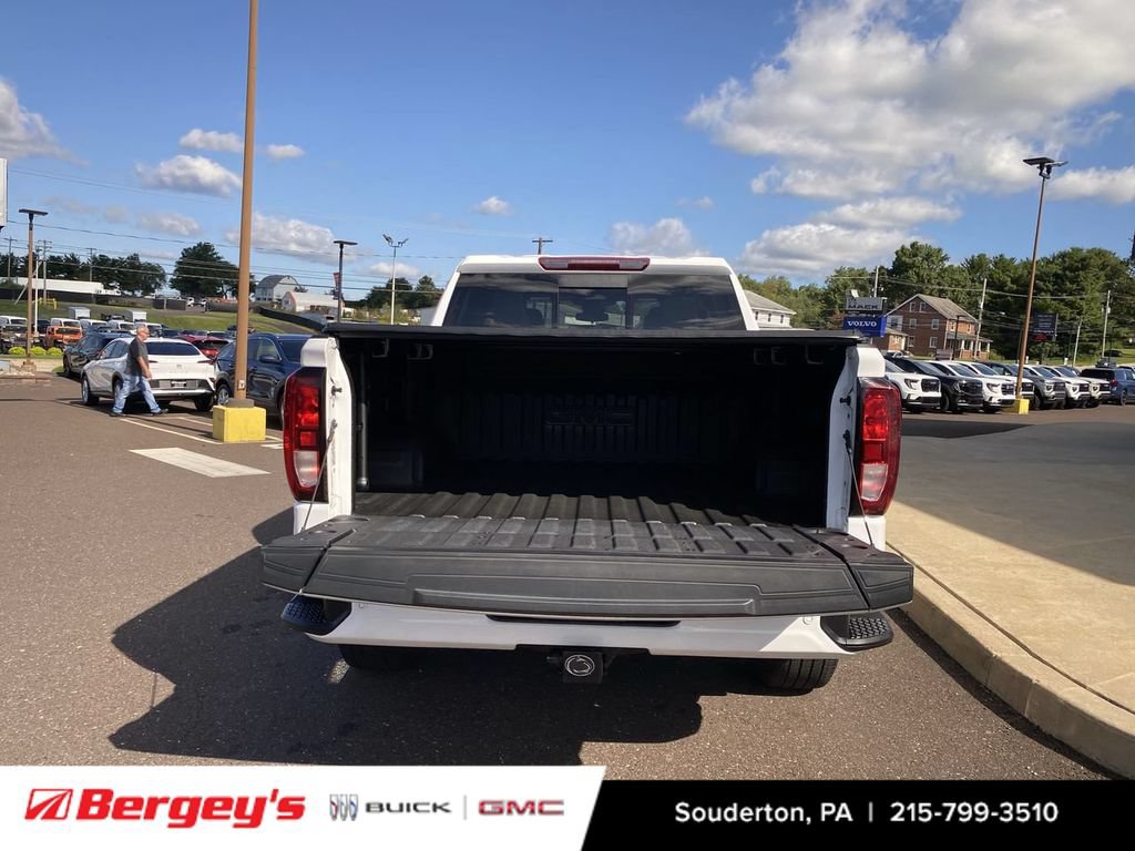 Used 2024 GMC Sierra 1500 Elevation w/ Elevation Premium Package AWD/4WD image 30