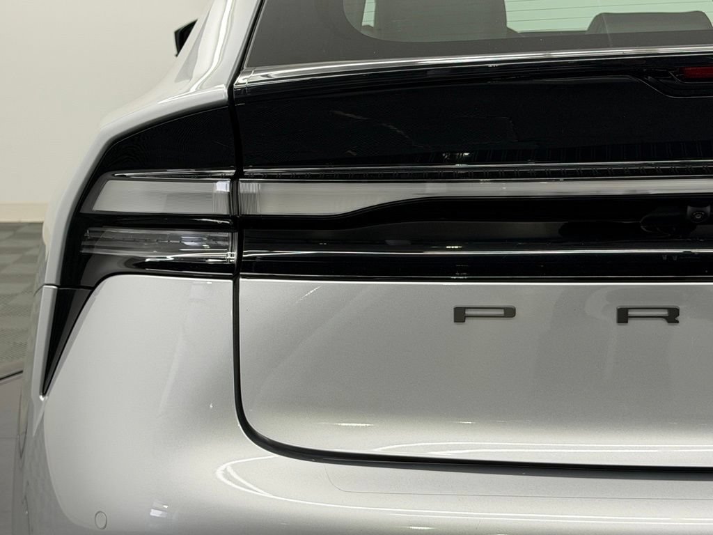 Certified 2025 Toyota Prius Plug-In Hybrid FWD image 13