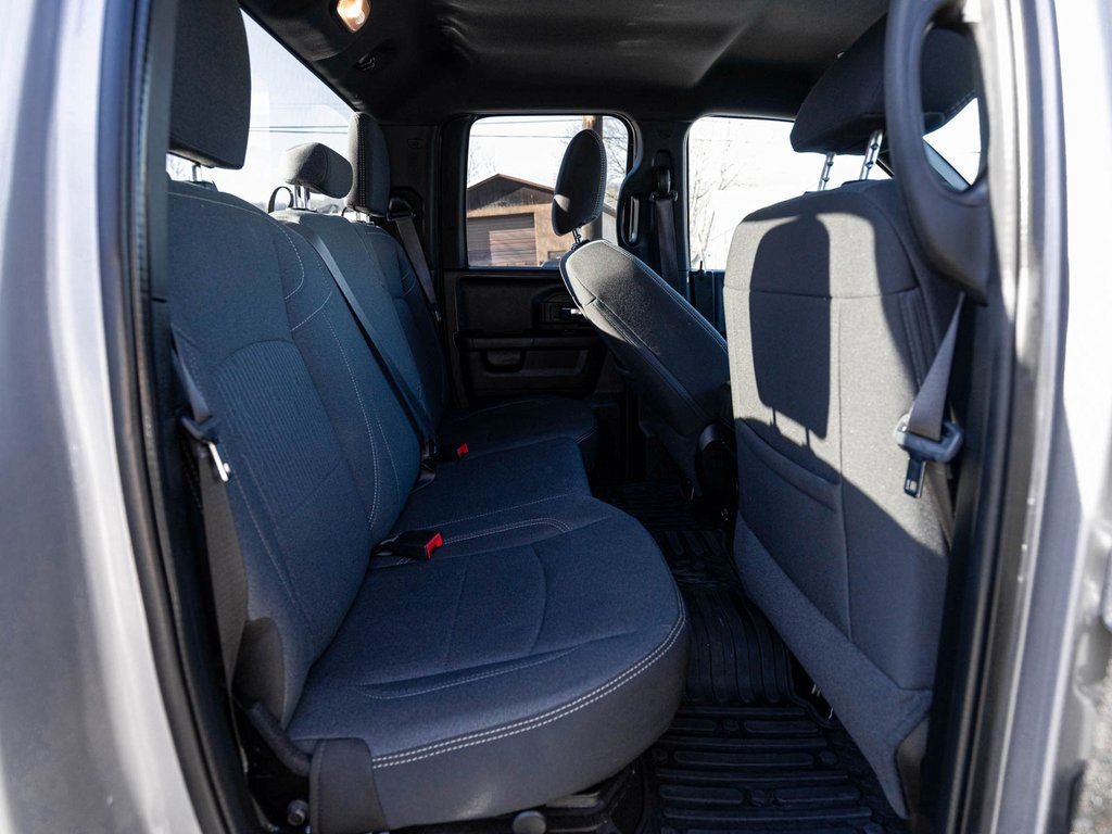 Used 2022 RAM 1500 Classic Warlock w/ Electronics Group AWD/4WD image 26