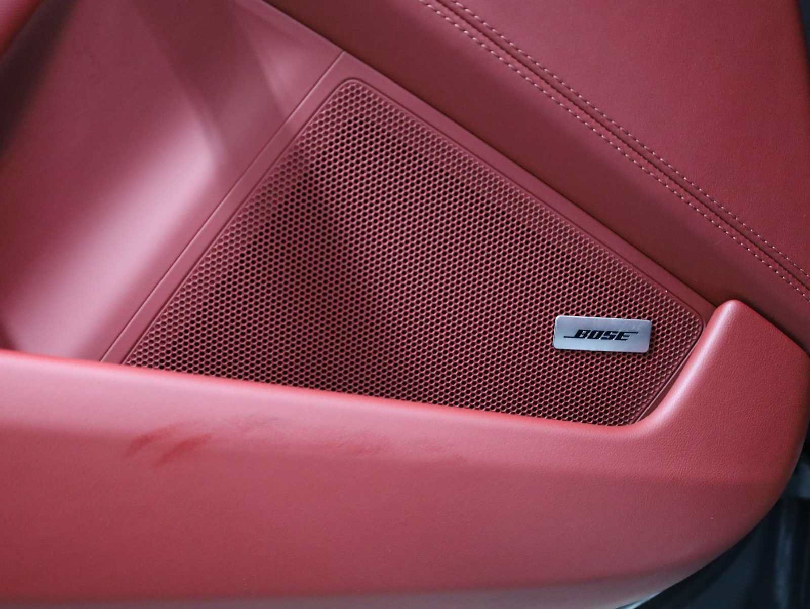 Certified 2025 Porsche 911 Carrera RWD image 17