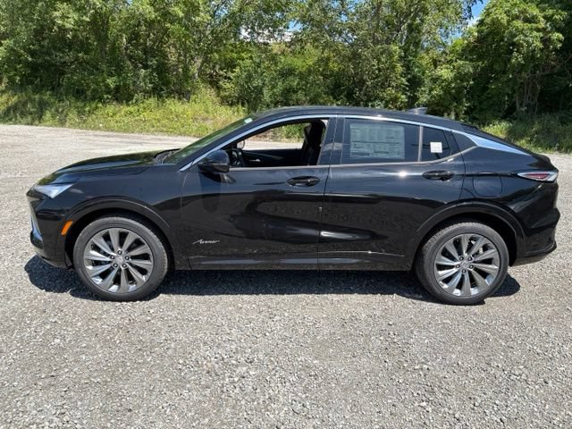 New 2026 Buick Envista Avenir FWD image 2