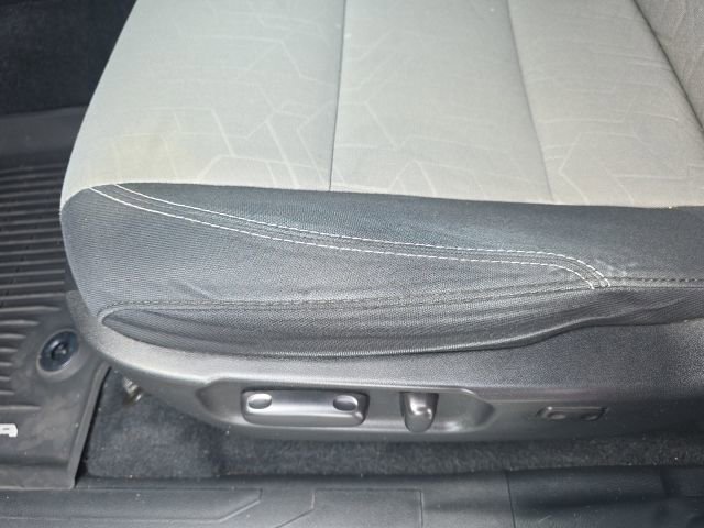 Used 2020 Toyota Tacoma TRD Sport w/ Technology Package AWD/4WD image 15