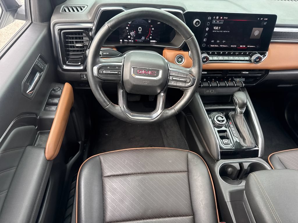 Used 2023 GMC Canyon AT4 w/ AT4 Premium Package AWD/4WD image 13