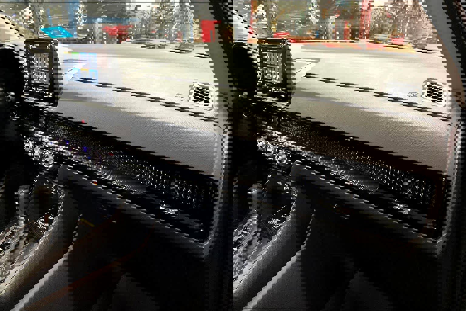 Used 2024 Honda CR-V EX-L image 18