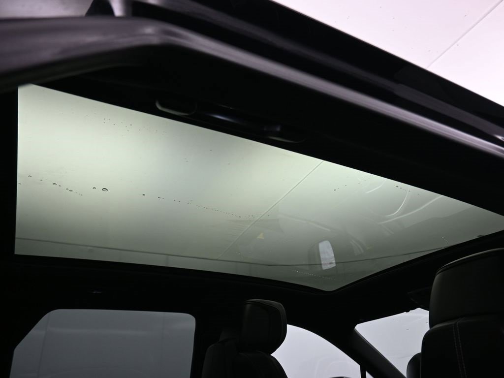 Used 2023 Cadillac Lyriq 2WD image 47