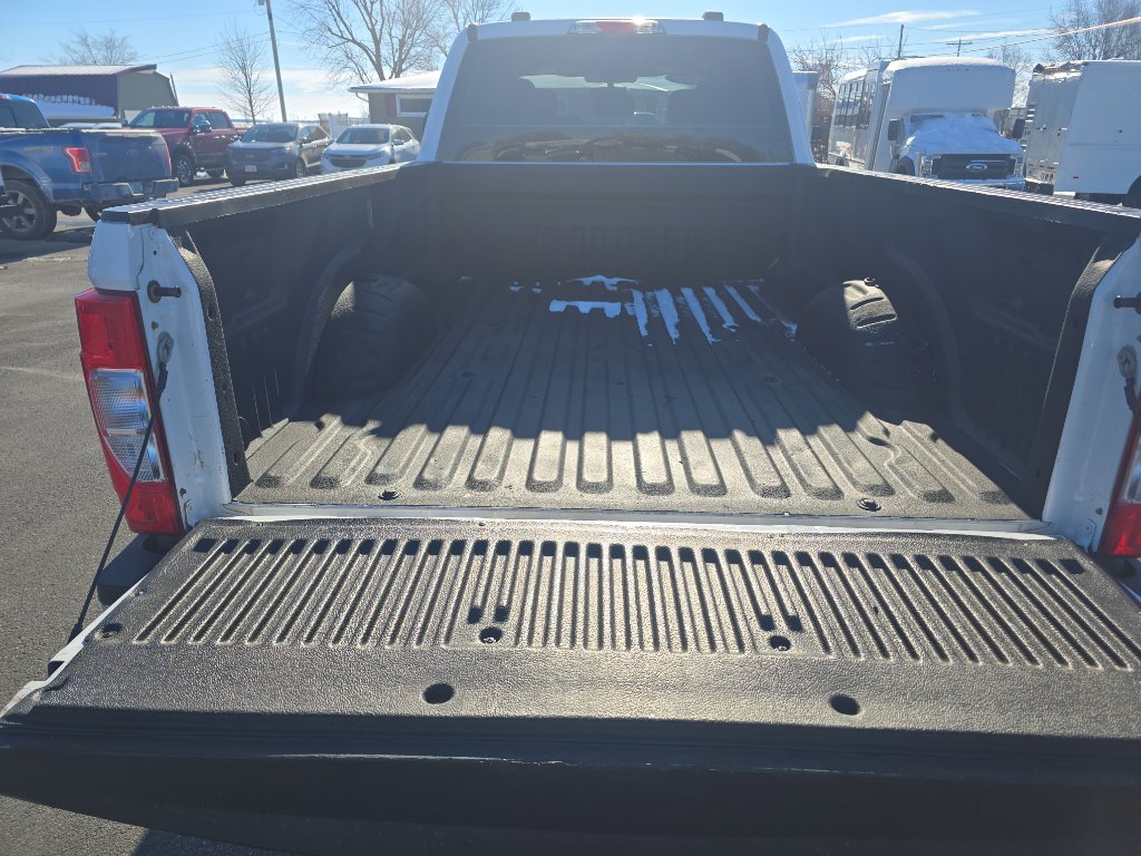 Used 2020 Ford F250 XL w/ Power Equipment Group image 9